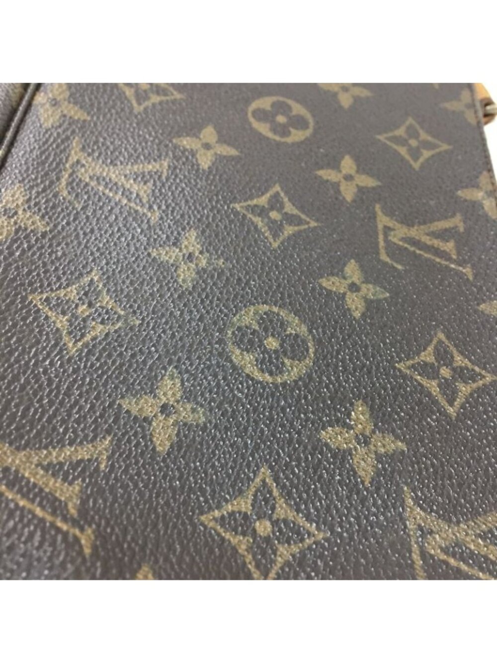 Louis Vuitton Pouch Fastener Tab Missing - Picture 5 of 10